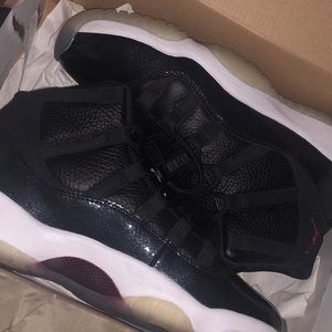 Jordan 11s